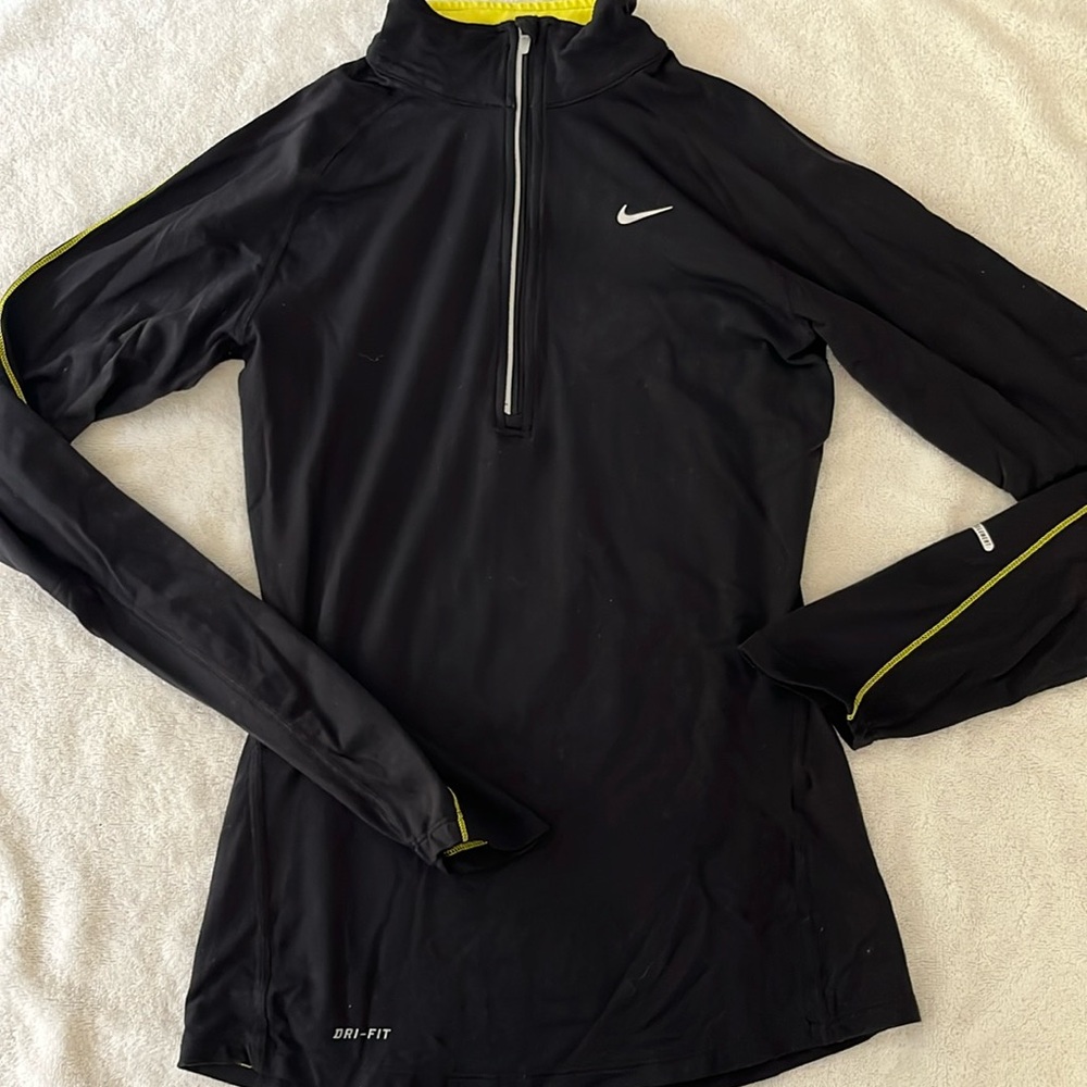 Nike Element 1/2 Zip